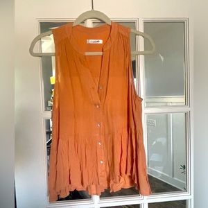 Magnolia boutique cropped top